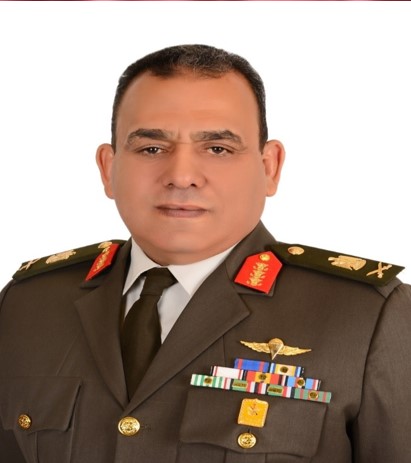 Photo of Cartagena's cathedral at the background and some colonial style houses